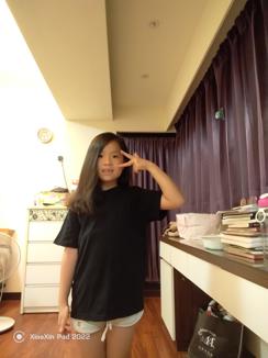 <br><b>葉禹妍</b><br><font size=-1>臺中市龍井區龍泉國小<br>4年4班</font>頭貼圖片